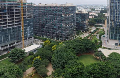 Bengaluru Apartamento | The Silvertone by RedOlive-Leela Residency-1 BHK