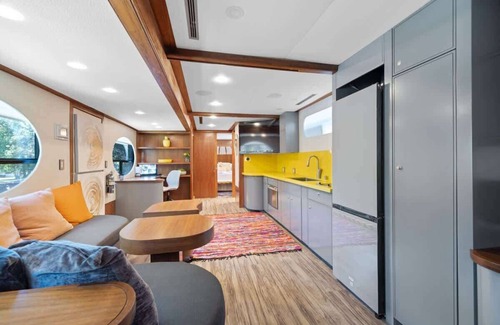 Austin Villa | "Skittles"-Ejecutivo-Villa-Baño Privado-Vista al p