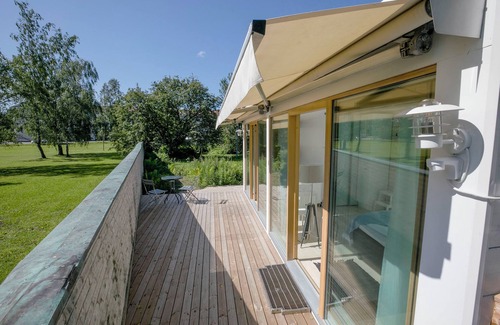 Kemi Casa | The Skylight Villa