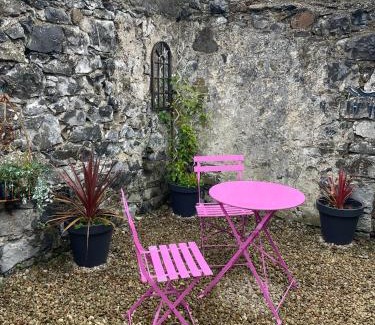 Listowel Casa | The Small House