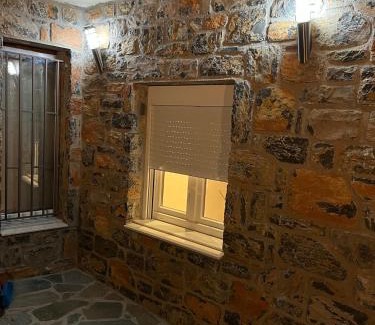 Seta Casa | The Small Mountain house