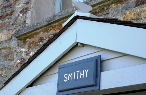 Rhosybol Casa | The Smithy