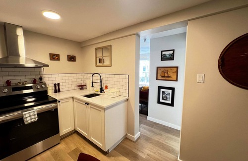 Downtown Apartamento | The Smokestacks, Authentic NS Experience