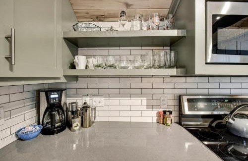 South River City Apartamento | The SoCo Studio by Lodgewell - 2 cute 2 b 4 gotten