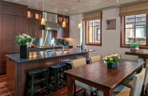 Vail Apartamento | The Solaris Residences In Vail Village - 3 Bedroom Luxury Residence