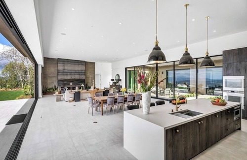 Santa Rosa Casa | The Sonoma Estate: Pool, Hot Tub & Mountain Views!