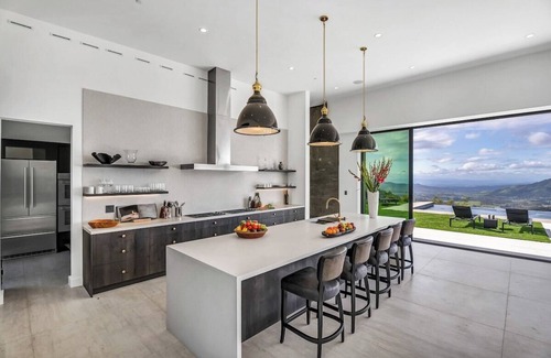 Santa Rosa Casa | The Sonoma Estate: Pool, Hot Tub & Mountain Views!