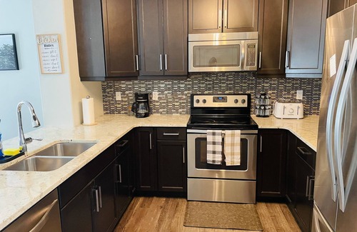 Stonebridge Casa | The Sophie's @ Sask (3BR/2.5BA)