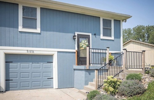 Parkville Casa | The South Blue Cottage In Parkville