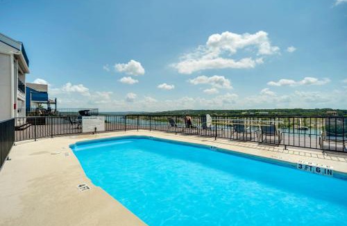 Briarcliff Apartamento | The South Shore of Lake Travis Spicewood Condo