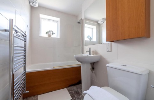 Abbey Apartamento | The South Wimbledon Collection