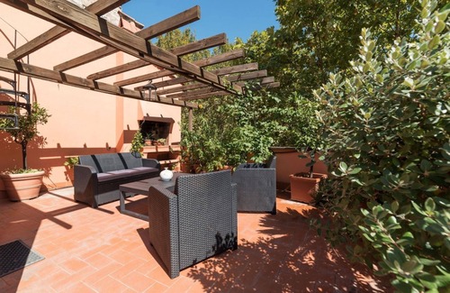 Rione III Colonna Apartamento | The Spanish Steps GRAND PENTHOUSE
