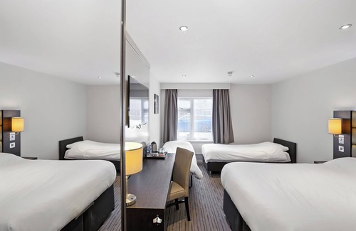 Gilmorton Hotel | Charter Hotel Coventry