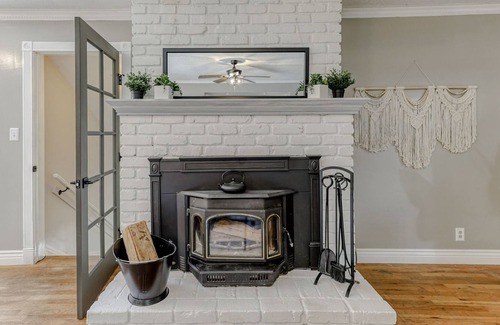 Redding Casa | The Spero Château | Comfortable ^ Spacious