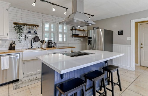 Redding Casa | The Spero Château | Comfortable ^ Spacious