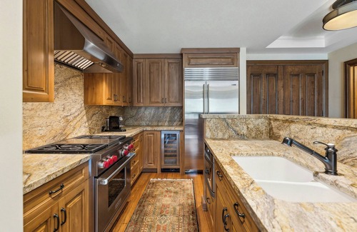 Deer Valley Complejo | The St. Regis Deer Valley