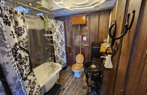 Fredonia Casa | The Stable at Windmill Ridge Farm