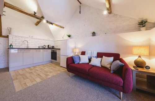 Little Stoke Casa | The Stable- Hopewell