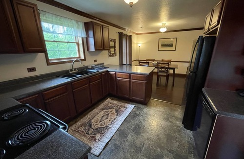 Knoxville Cabaña | The Stables Cottage on 55-acre Farm/Wedding Venue, Beautiful & Peaceful TN