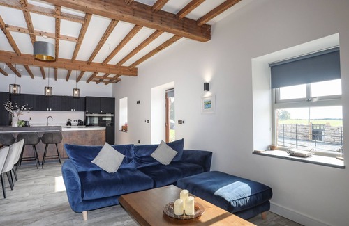 Beaumaris Cabaña | The Stables