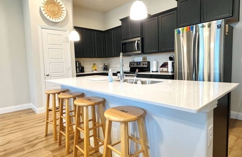 South Arlington Casa | The Stadium Stay – Ultimate Game Day Getaway