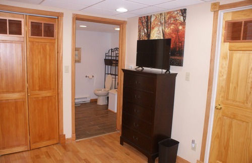 Kutztown Cama Y Desayuno | The Staff Quarters @ The Kennedy Manor