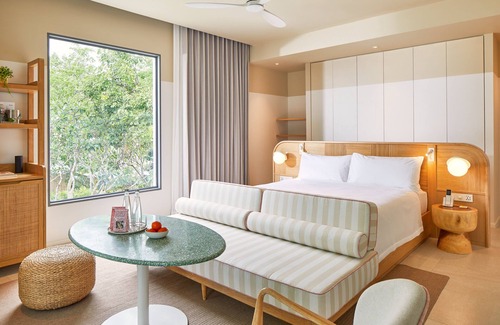 Hua Hin Hotel | The Standard Hua Hin