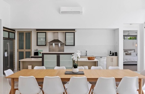 Kingscliff Casa | The Station- 6Bed home sleeping 13 guest comfortably