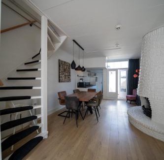 Alkmaar Apartamento | The Station Family House
