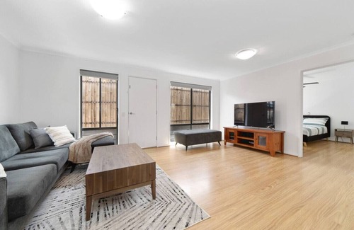 Mornington Apartamento | The Station – Mornington