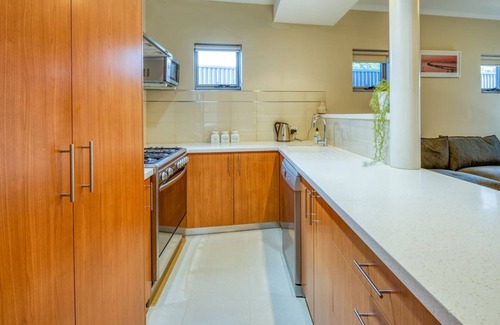 Stirling Casa | The Stirling Experience the Sea to City Lifestyle