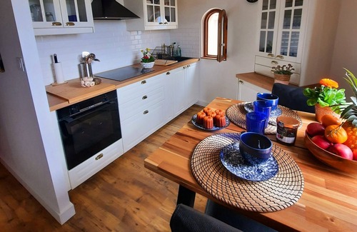 Cordes-sur-Ciel Apartamento | The stonecutter's house in Occitan Tuscany