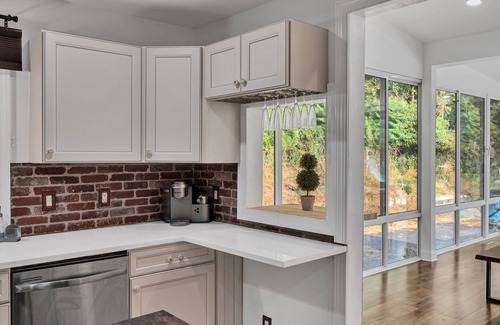 Goodlettsville Casa | The Stoneglass Retreat