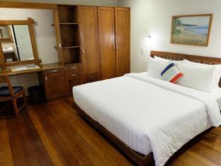 Balabag Complejo | The Strand Boutique Resort