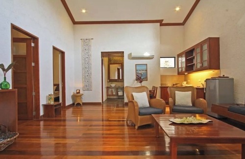 Balabag Casa | Cozy townhome in lovely Malay with fitness room and WiFi 1mins walk to the beach