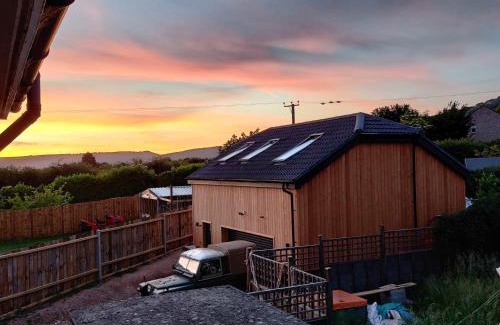 Cheddar Apartamento | The Studio Cheddar - With Wood Fired Hot Tub, Near Cheddar Gorge
