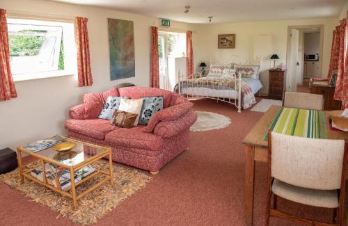 North Cadbury Casa | The Studio