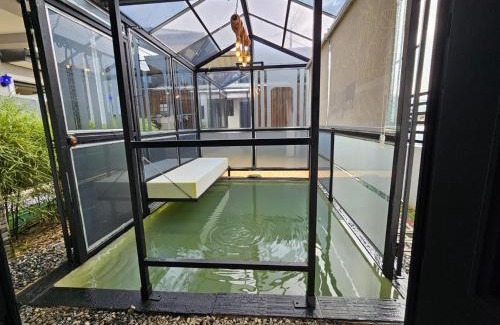 Claxton Bay Apartamento | The Studio of Praise