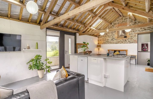 Pentrefelin Cabaña | The Studio - UK44779
