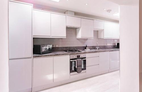 Leyton Apartamento | The Stylish Shamrock London Escape - Modern and Airy Apartment with Garden