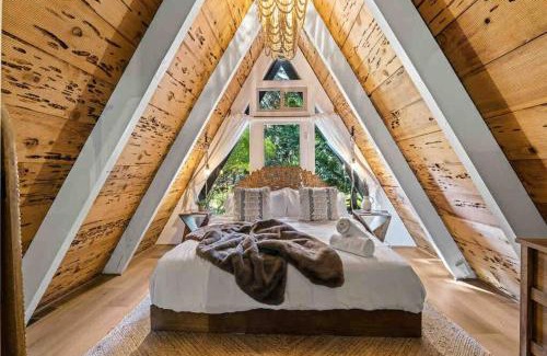 Timberland Chalet De Esquí | The Sugar Pine Speakeasy