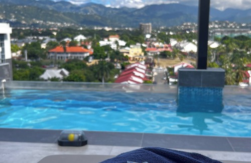 Eastwood Park Apartamento | The Suite at Genesis 28