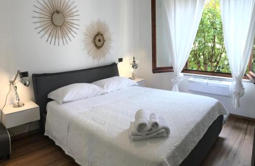 Santa Maria Navarrese Apartamento | The Suite