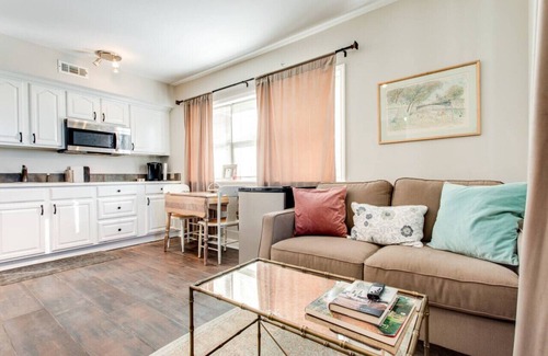 Franklin Apartamento | Suite Spot: Safe, Clean, Well-Located & Private