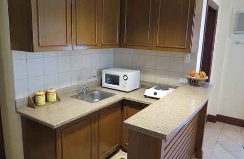 Lipa Complejo | The Suites at Mount Malarayat