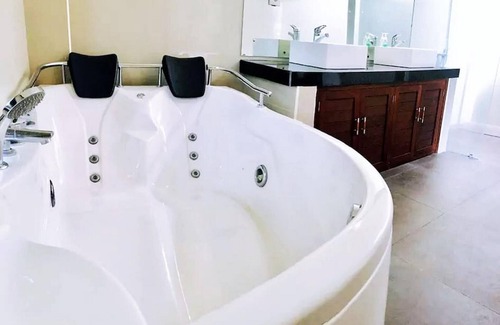 Kedewatan Villa | LA SUJANA VILLA 2 DORMITORIOS CON PISCINA PRIVADA ACOGEDORA Y AMIGA UBUD