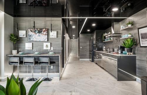 Upper Grand Lagoon Condominio | The Summit 1001 | 2 Bed, 2 Bath