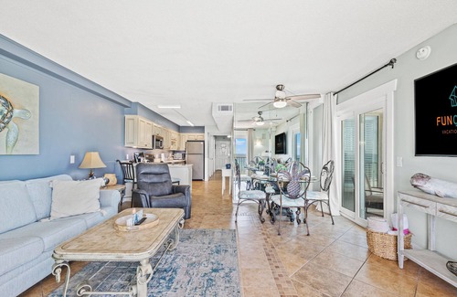 Upper Grand Lagoon Condominio | The Summit 632 | 2 Bed, 2 Bath
