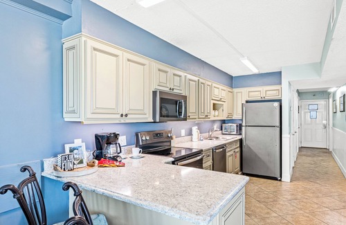 Upper Grand Lagoon Condominio | The Summit 632 | 2 Bed, 2 Bath