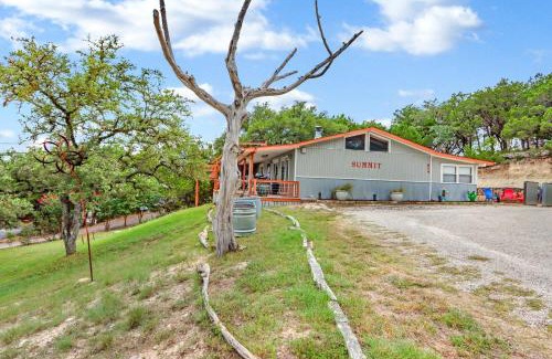 Wimberley Casa | The Summit